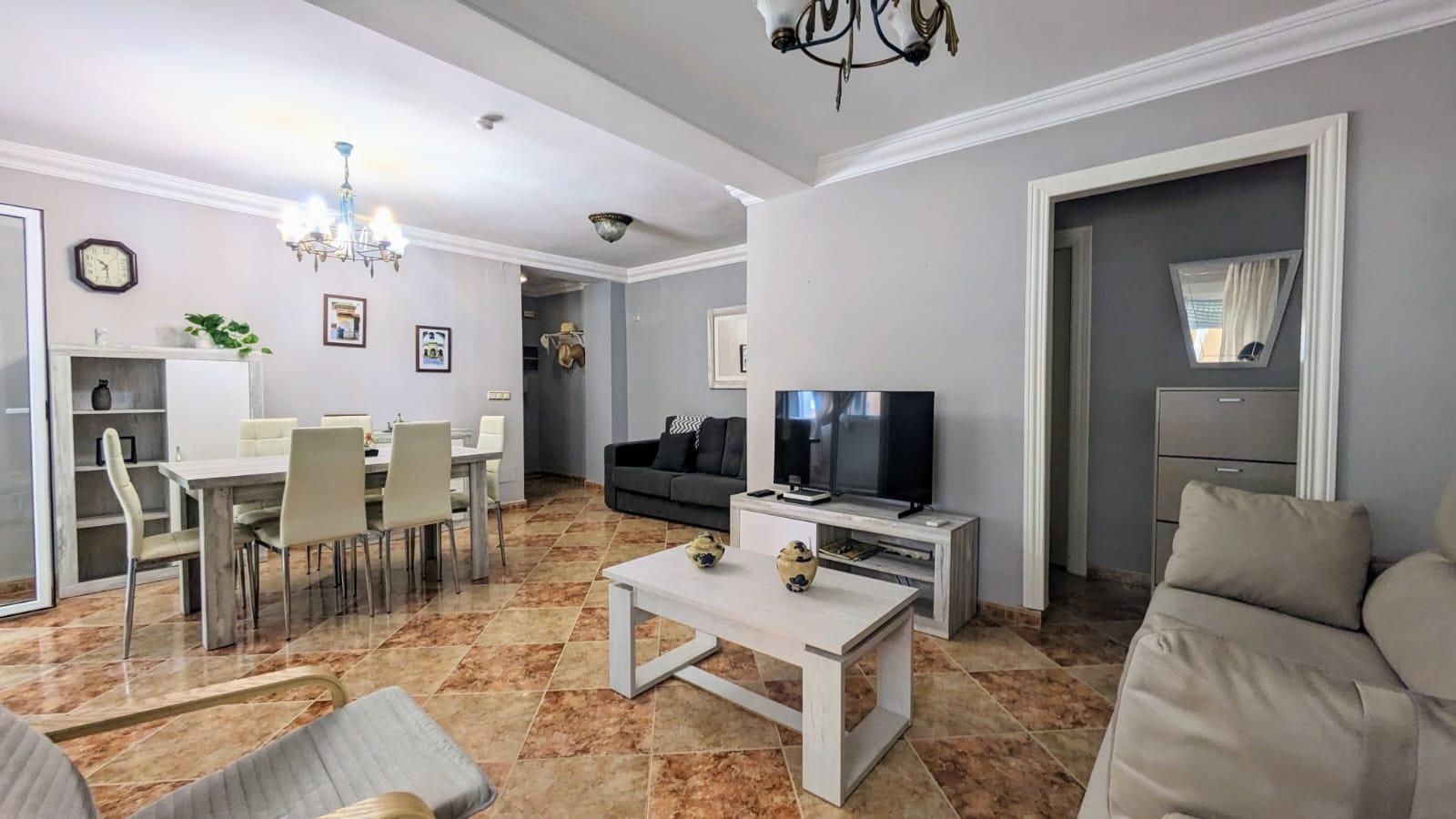 Living room of Flat to rent in Fuengirola  with Air Conditioner, Heating and Terrace