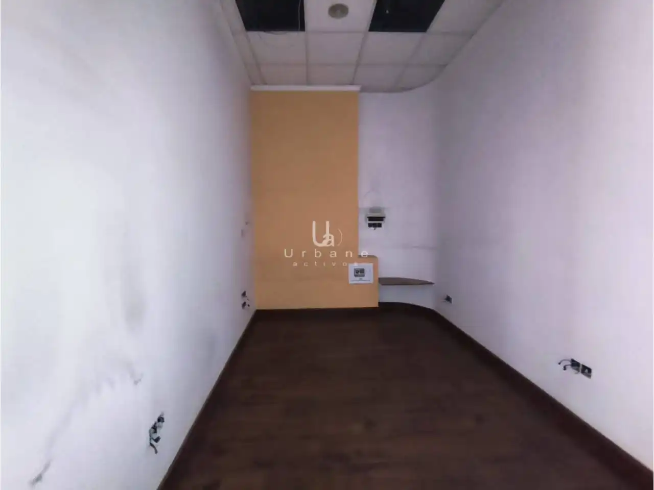 Gewerbefläche zum Verkauf in Calle Gallegos, imagen 4