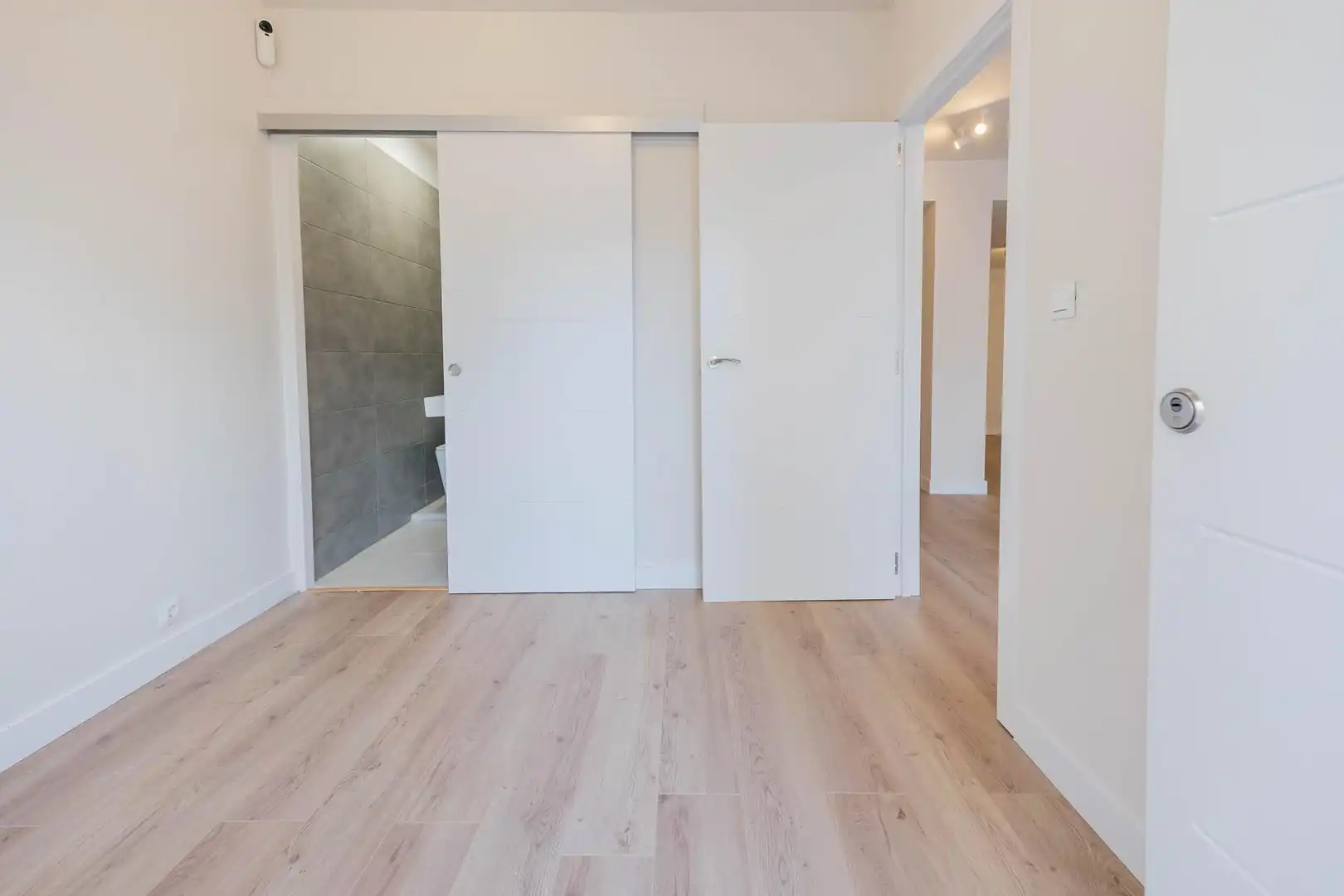 Apartments for sale in Benalmádena  with Air Conditioner, Terrace and Alarm