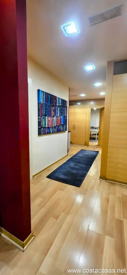 Oficina de alquiler en Castelldefels con Aire acondicionado, Calefacción y Amueblado