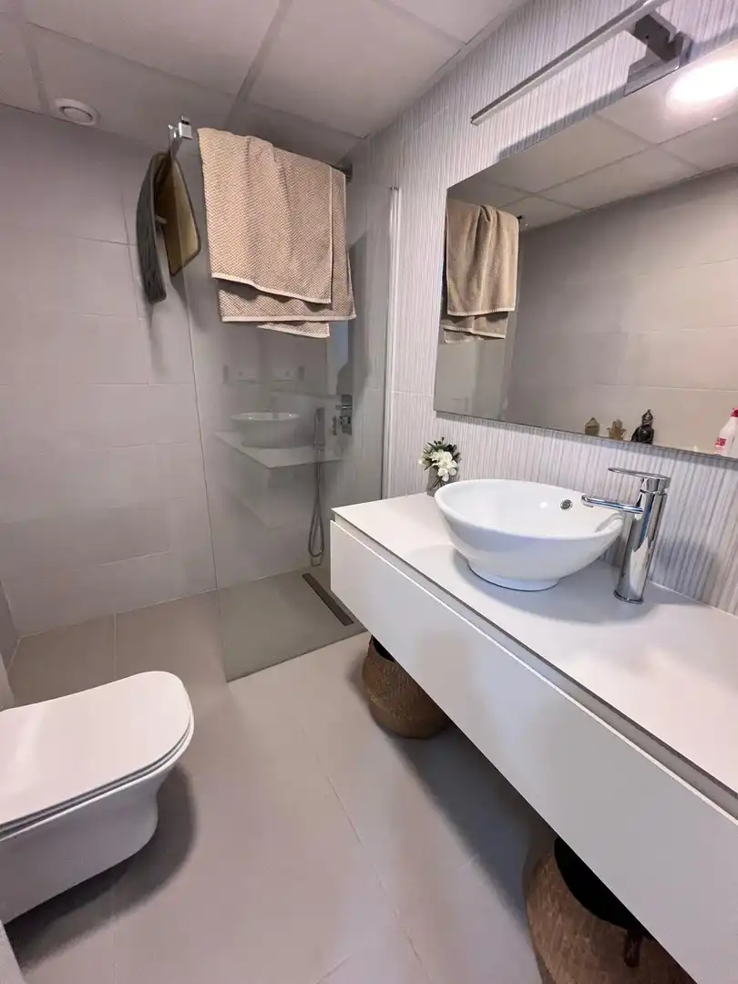 Bathroom of Flat for sale in Águilas  with Air Conditioner, Heating and Furnished