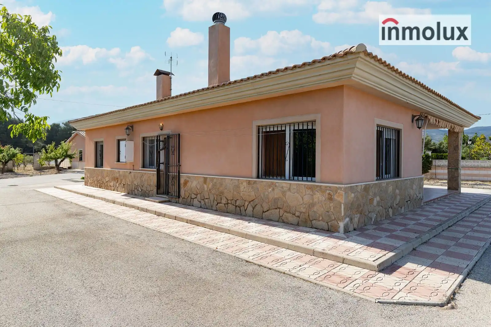 Detached house with pool for sale in Avenida Holanda, imagen 2