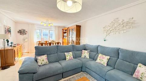 Foto 2 de Casa adosada en venda a Arroyo de la Vega, La Moraleja