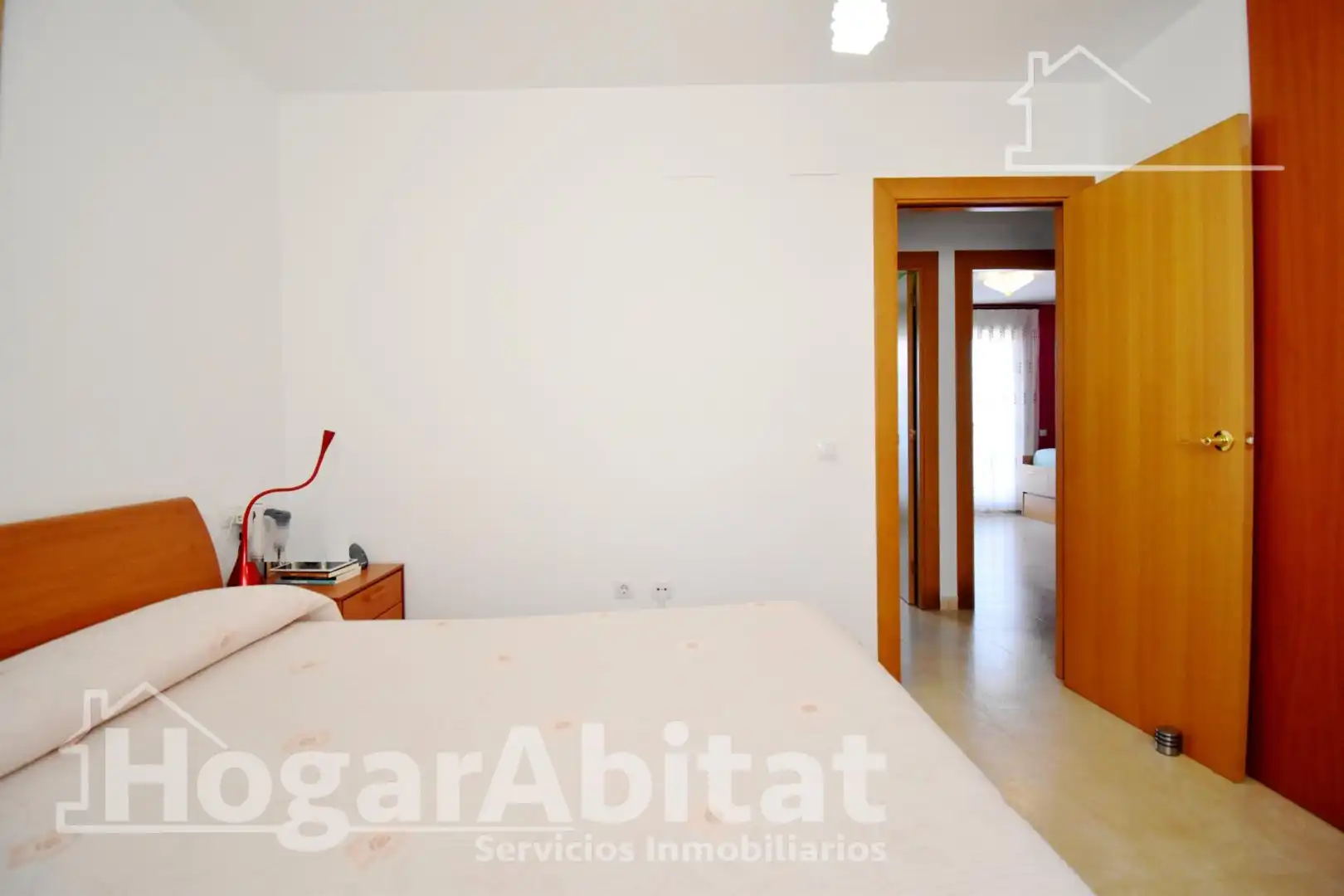 Schlafzimmer von Einfamilien-Reihenhaus zum Verkauf in Cullera mit Heizung, Terrasse und Abstellraum