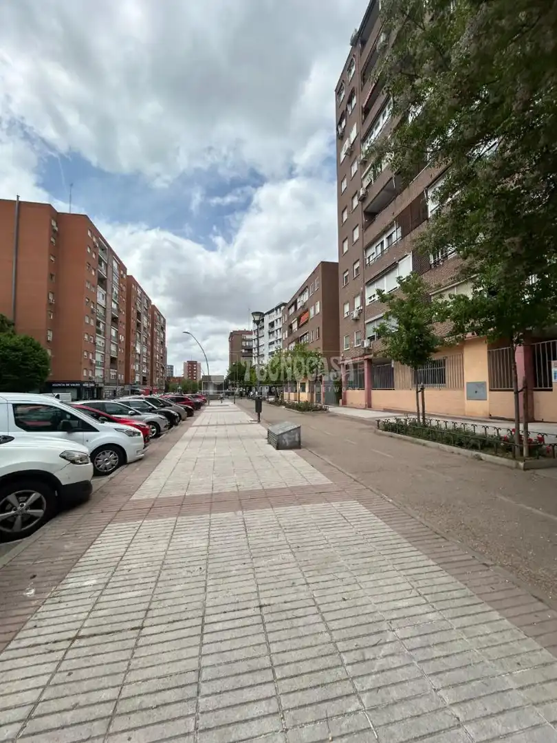 Außenansicht von Wohnung zum Verkauf in Fuenlabrada mit Heizung