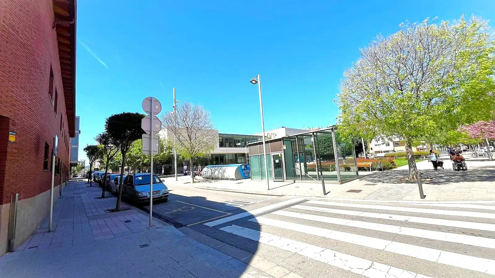 Vista exterior de Traster en venda en Sant Joan Despí