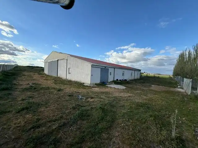 Industrial building for sale in Cantalapiedra