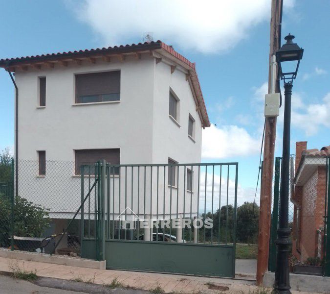 Casa o xalet en venda en Ocón amb Calefacció, Parquet i Traster