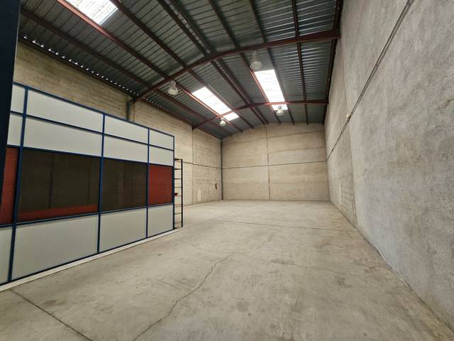 Nave industrial en Alquiler en Avenida Alemania-Italia