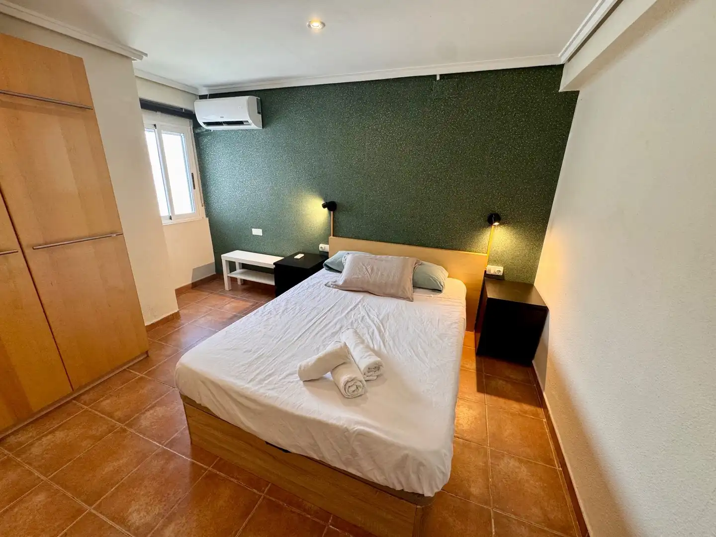 Habitación de Apartamento en venta en Sagunto / Sagunt con Aire acondicionado
