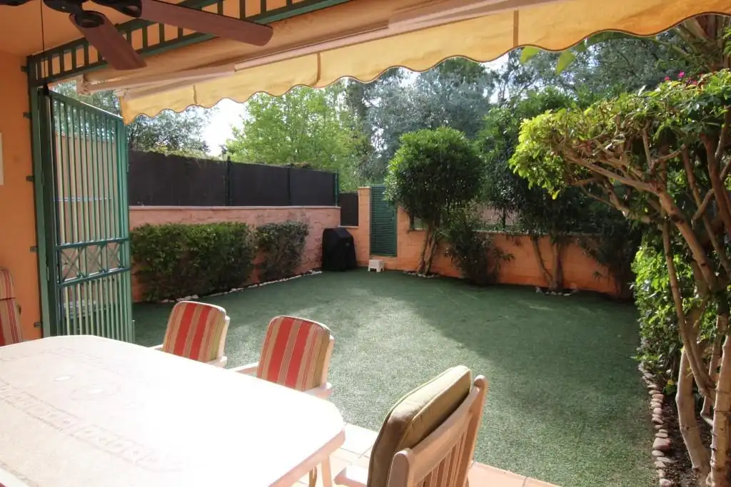 Jardí de Apartament en venda en Sanlúcar de Barrameda amb Aire condicionat, Jardí privat i Parquet