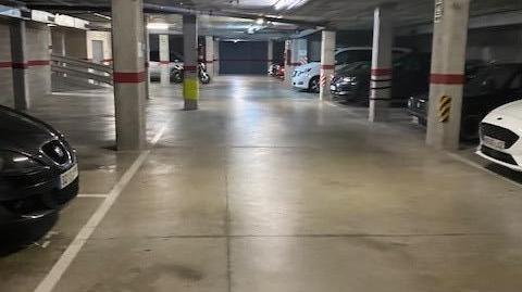 Photo 4 of Garage for sale in Centre, Barcelona