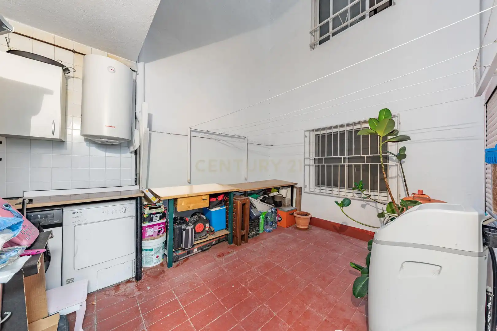 Apartments for sale in Castell - Poble Vell