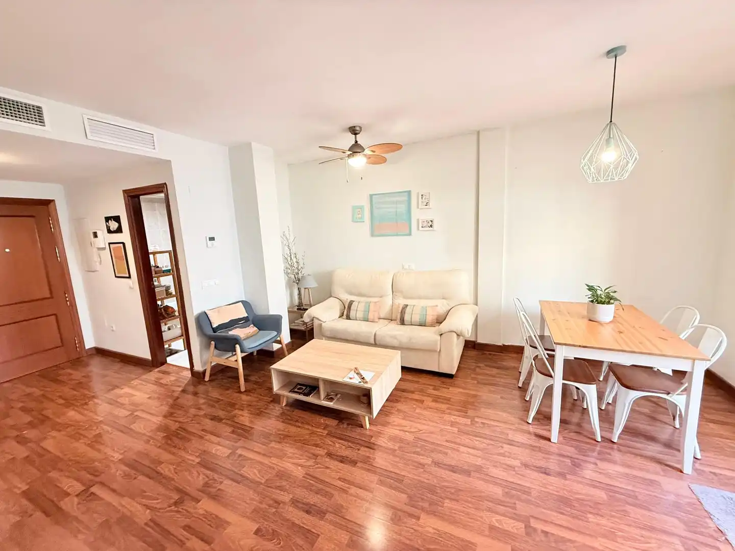 Sala de estar de Piso en venta en Málaga con Aire acondicionado, Parquet y Terraza