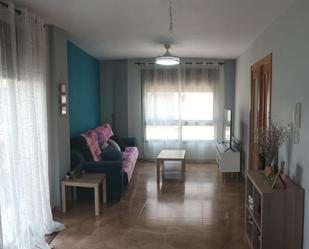 Sala d'estar de Casa adosada en venda en Paracuellos de Jiloca amb Calefacció, Jardí privat i Terrassa