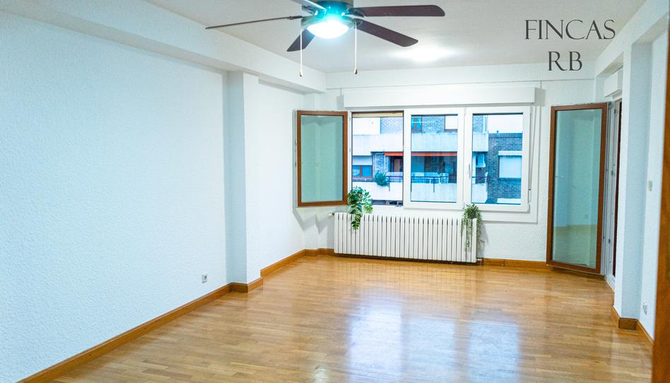 Photo 1 of Flat for sale in Calle de Rubén Darío, Valdefierro, Zaragoza