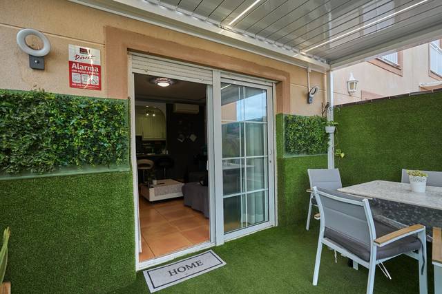 Casa adosada en Venta en Llano del Camello