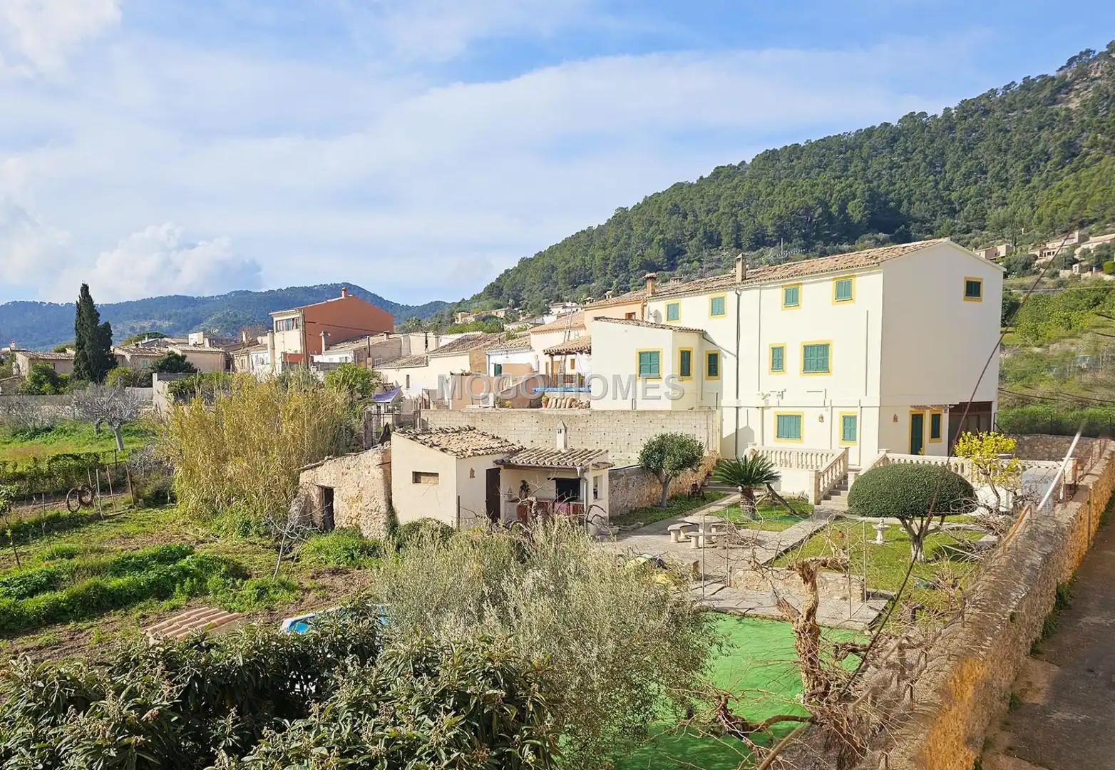 Vista exterior de Casa o xalet en venda en Alaró amb Terrassa