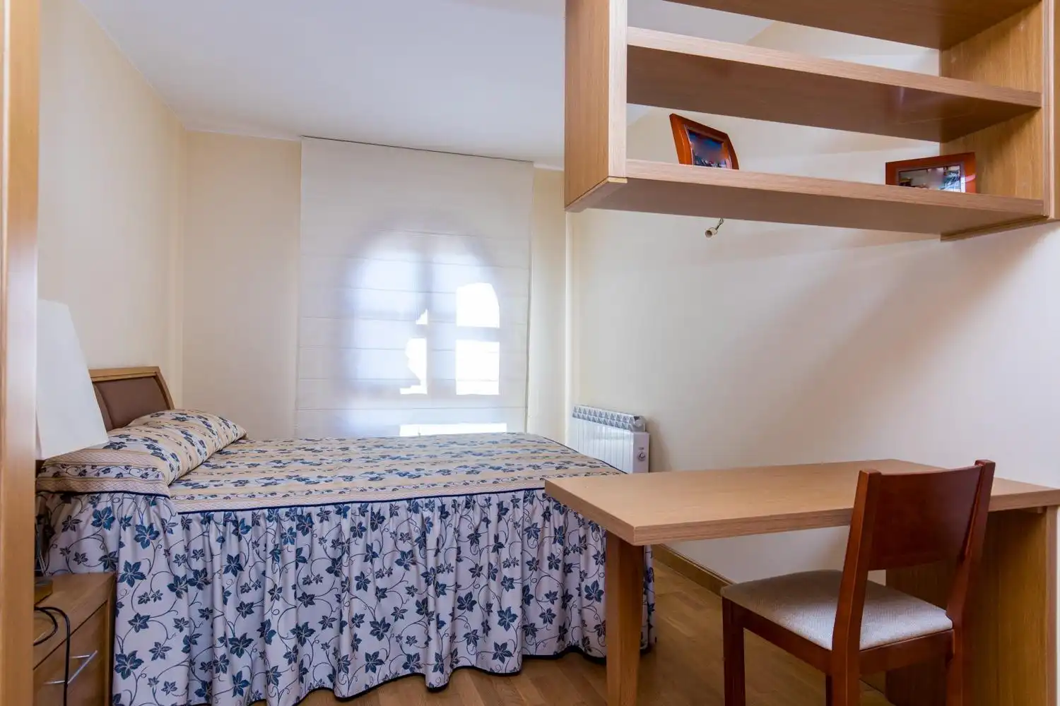 Habitación de Ático en venta en Borja con Calefacción, Parquet y Terraza