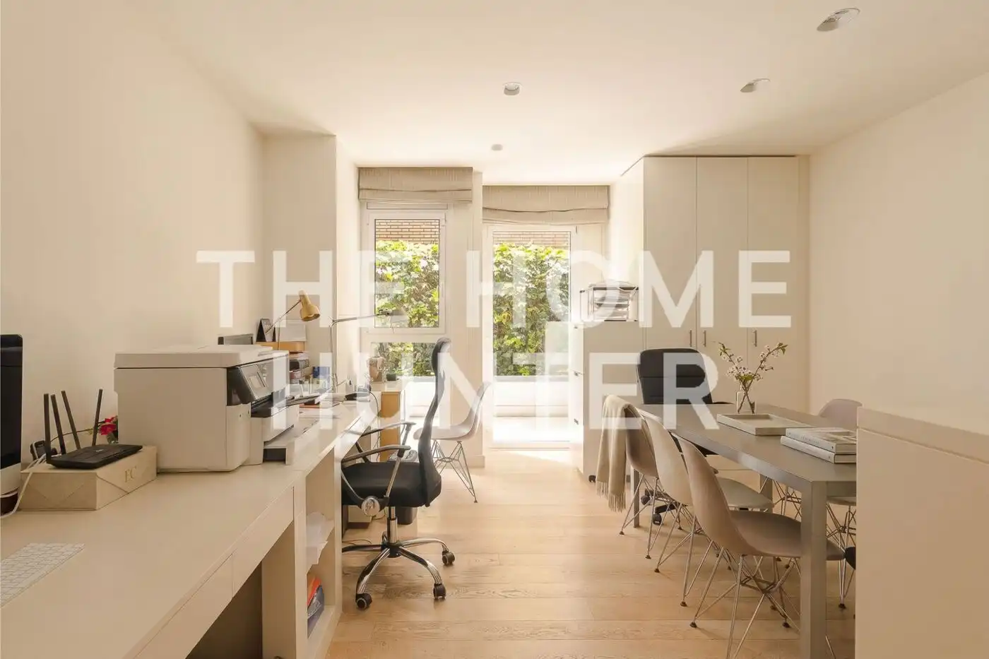 Flat for sale in Barcelona  with Air Conditioner, Heating and Private garden