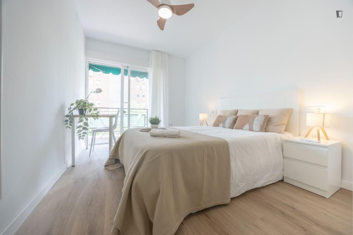 Apartment to share in Mont-Olivet