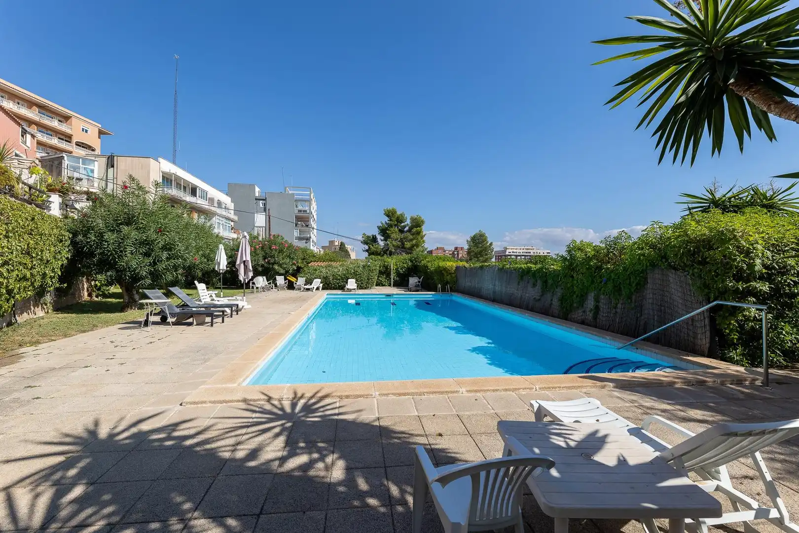 Piscina de Casa o xalet en venda en  Palma de Mallorca amb Jardí privat, Terrassa i Balcó