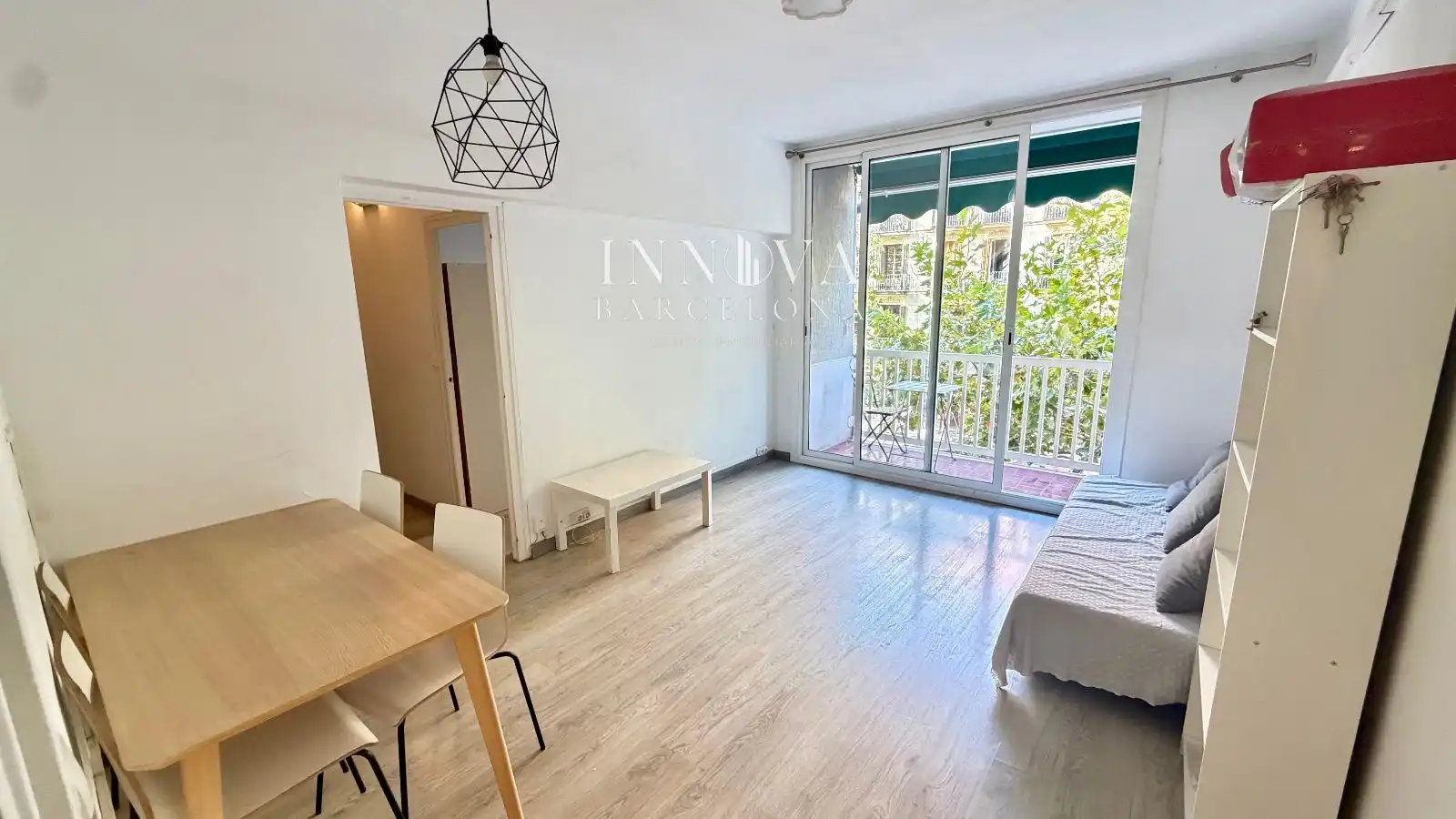 Bedroom of Flat for sale in Ciutat Vella