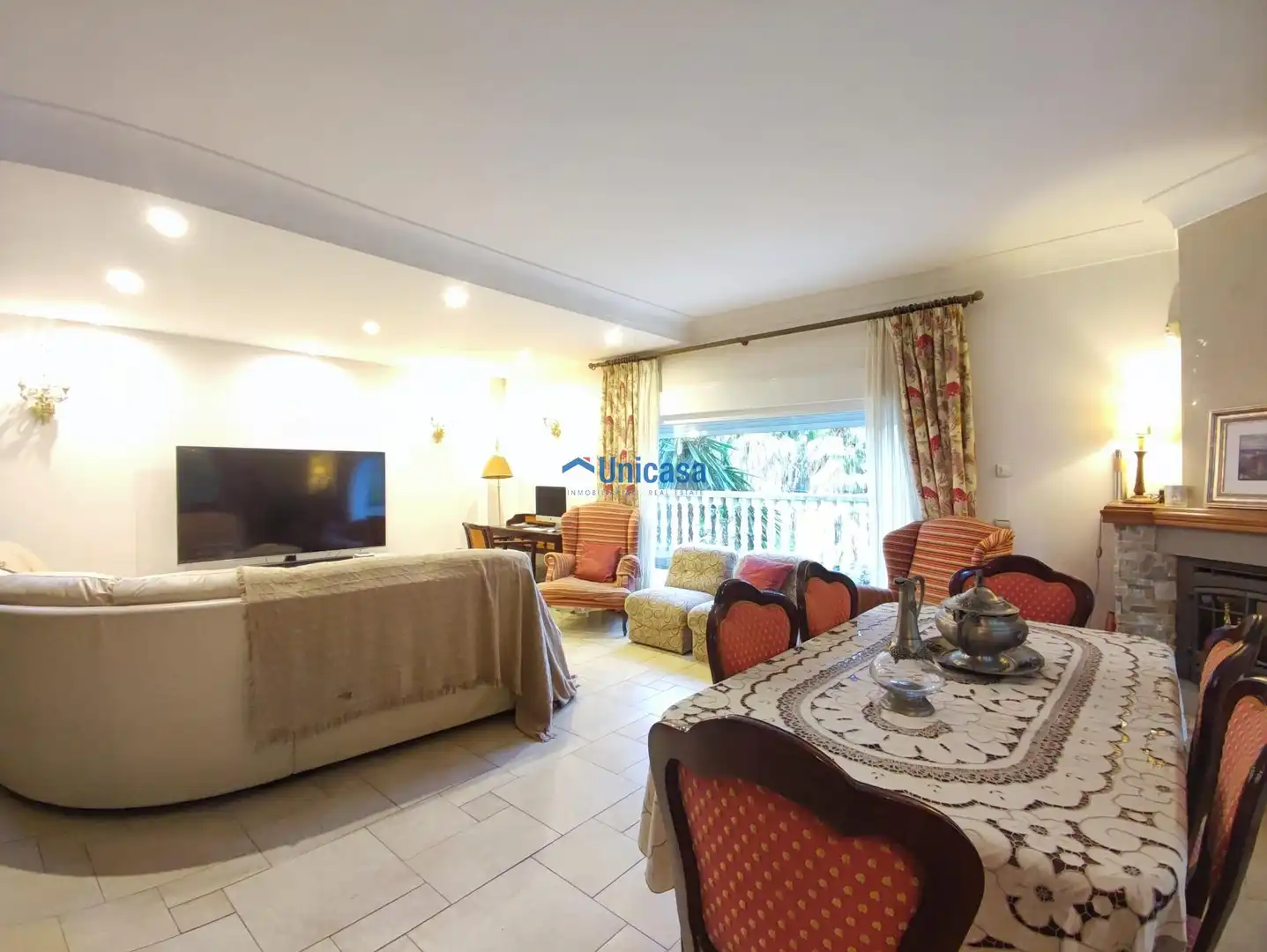 Living room of Houses for sale in Málaga  with Air Conditioner, Heating and Private garden