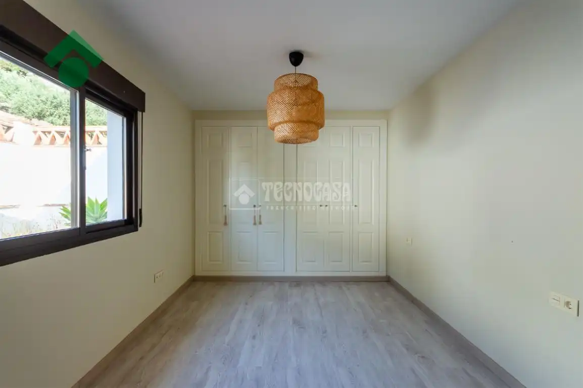 Habitación de Casa o chalet en venta en Almuñécar con Jardín privado y Terraza