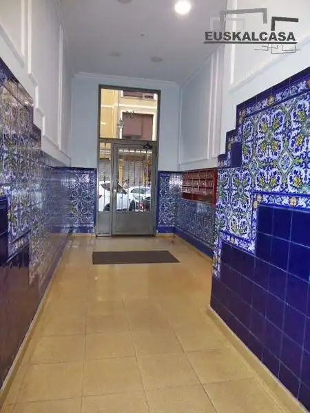 Apartamento en venta en Errekalde