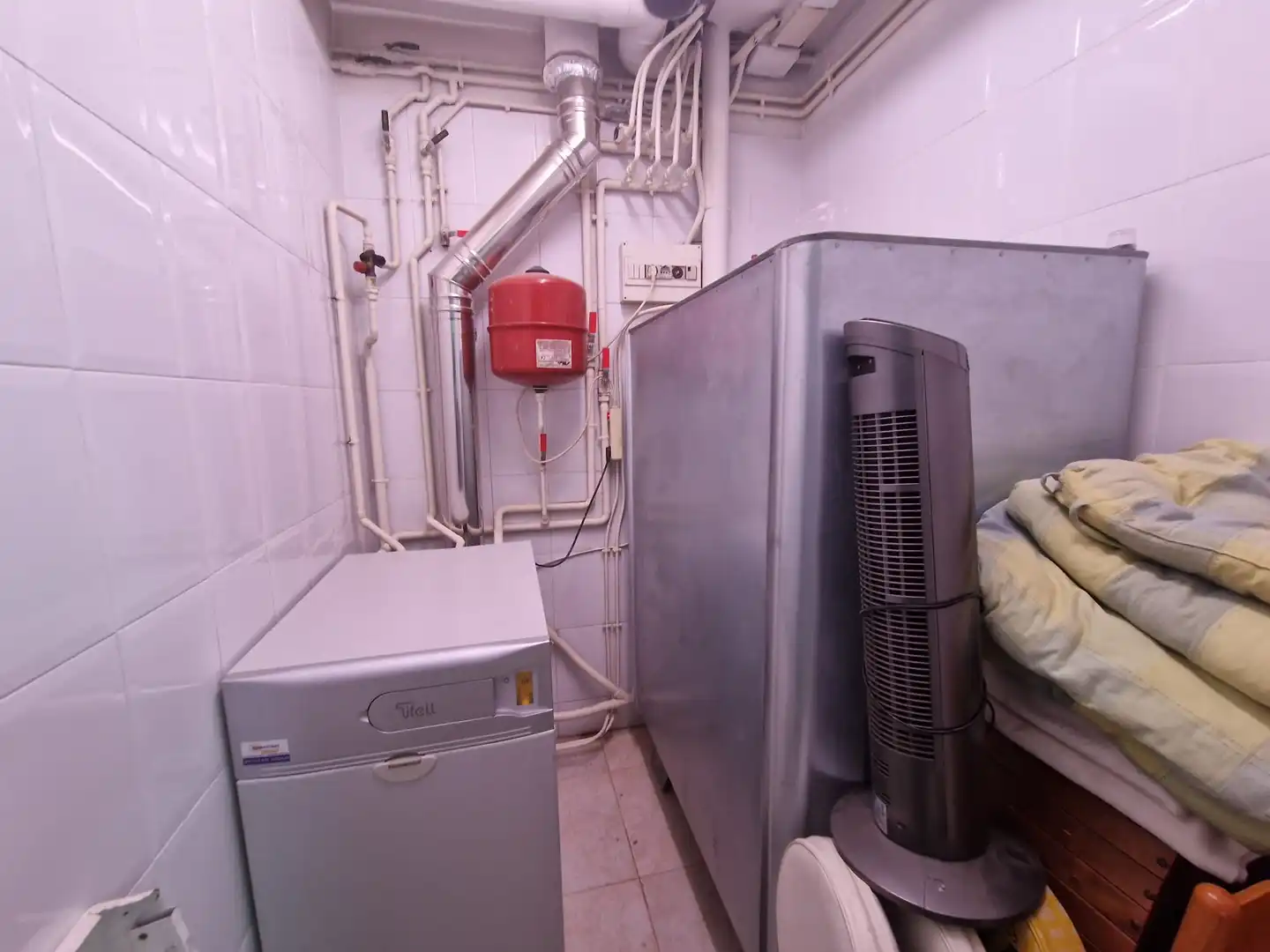 Casa o xalet en venda en Sant Boi de Llobregat amb Aire condicionat, Calefacció i Moblat