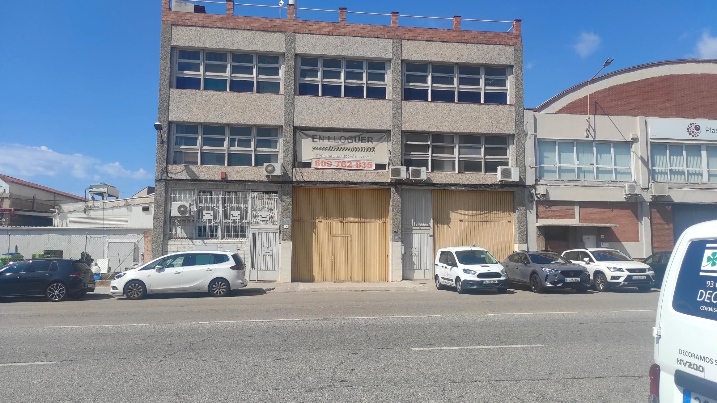 Oficina de lloguer a Carrer de la Riera del Fonollar, Camps Blancs
