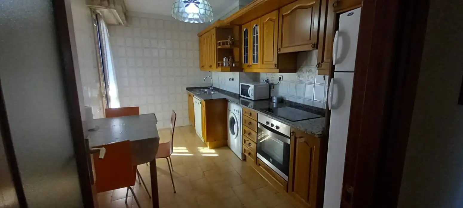 Kitchen of Flat for rent in  Pamplona / Iruña  with Heating, Parquet flooring and Terrace