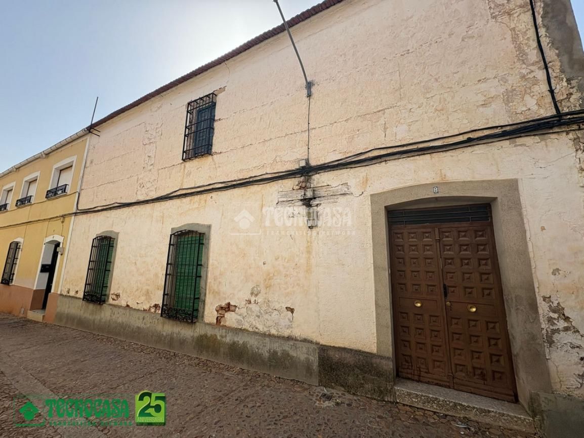 Exterior view of House or chalet for sale in Alcolea de Calatrava  with Private garden