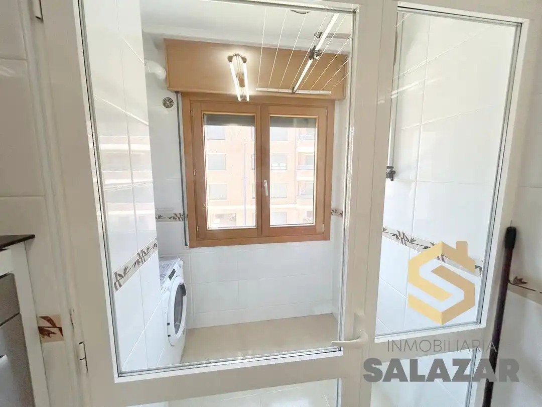 Balcony of Flat for rent in Etxebarri  with Heating