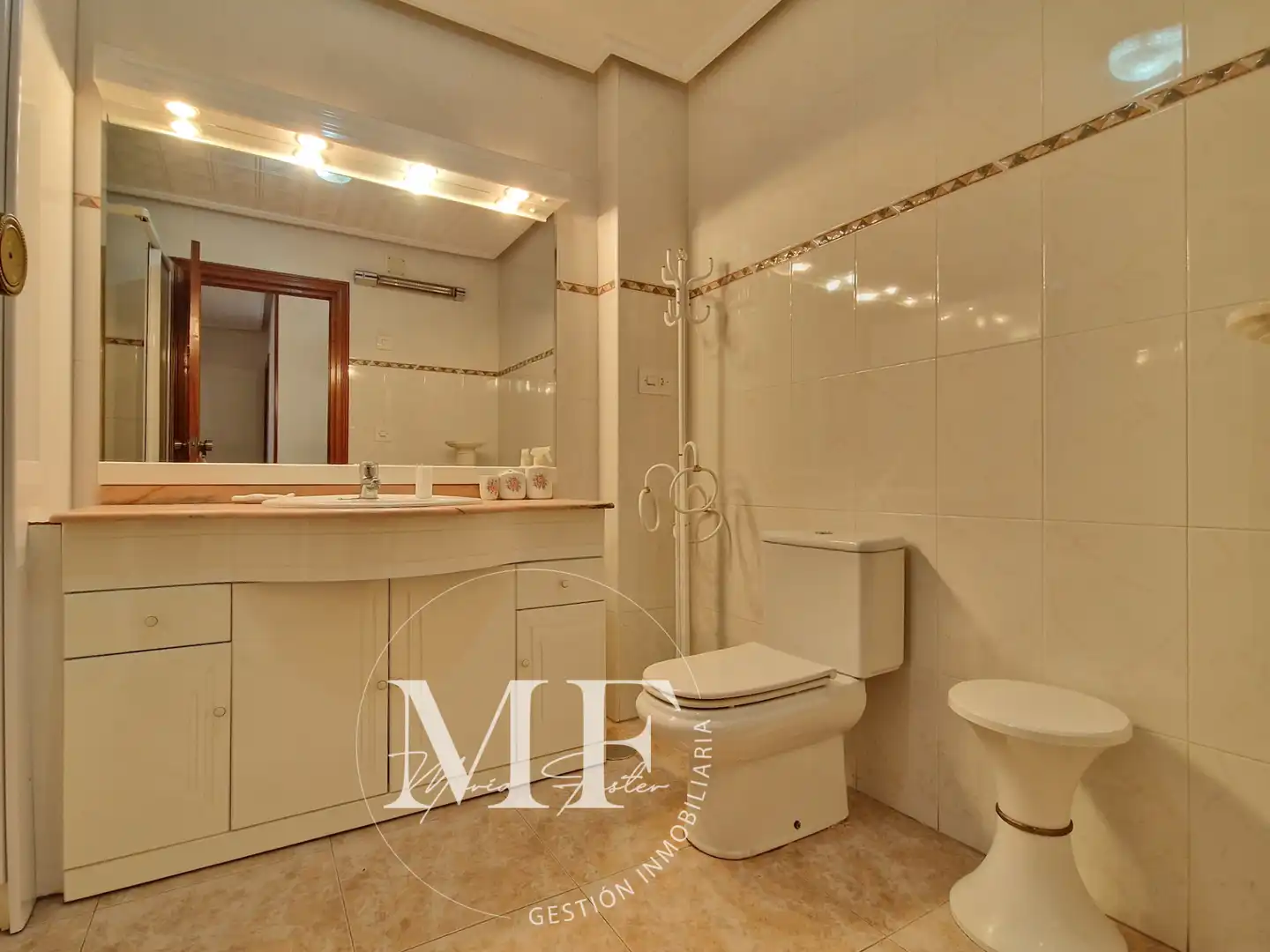 Bathroom of Flat for sale in El Campello  with Air Conditioner, Terrace and Storage room