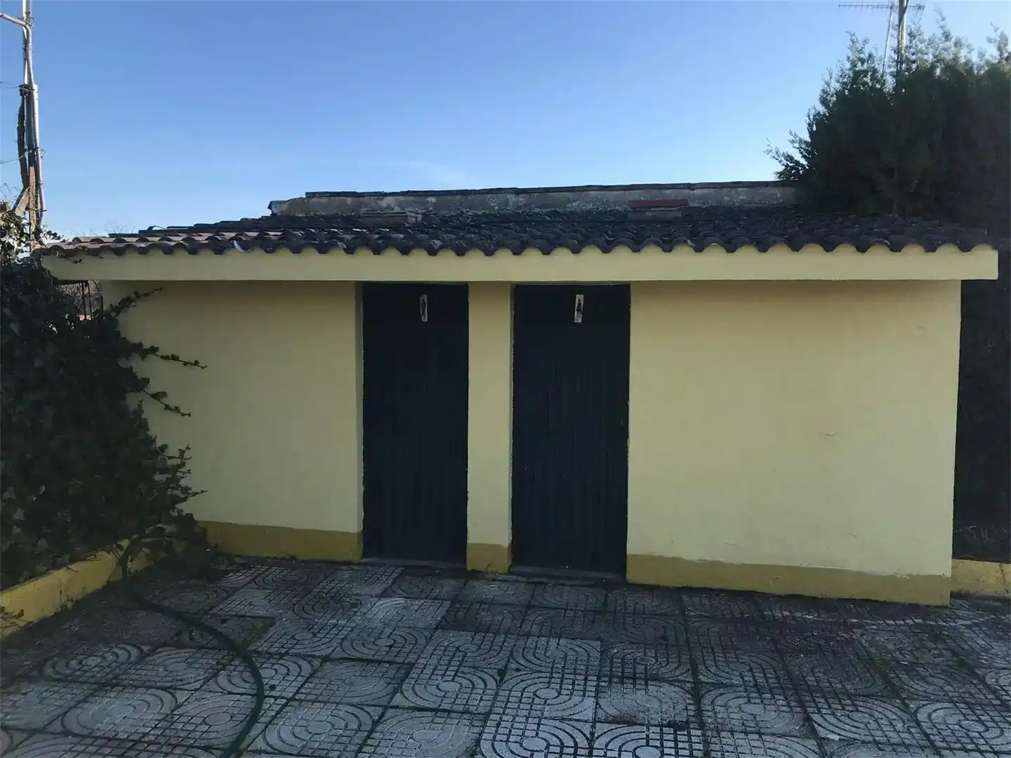 Vista exterior de Piso en venta en Micereces de Tera con Jardín privado, Piscina y Amueblado