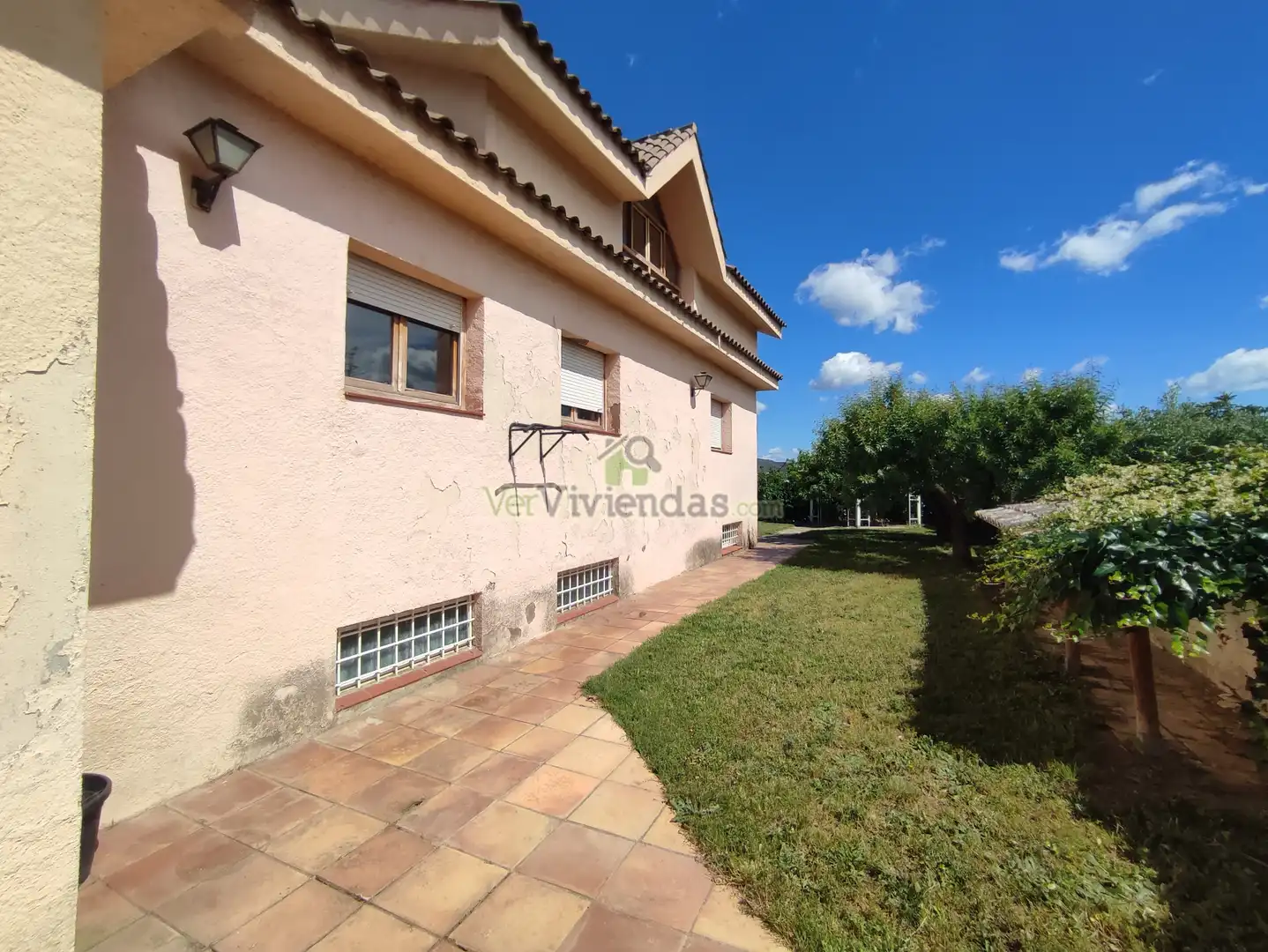 Jardín de Casa o chalet en venta en Esparreguera con Calefacción, Jardín privado y Parquet