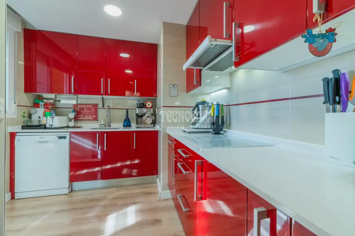 Küche von Wohnung zum Verkauf in Arroyomolinos (Madrid) mit Klimaanlage, Heizung und Terrasse