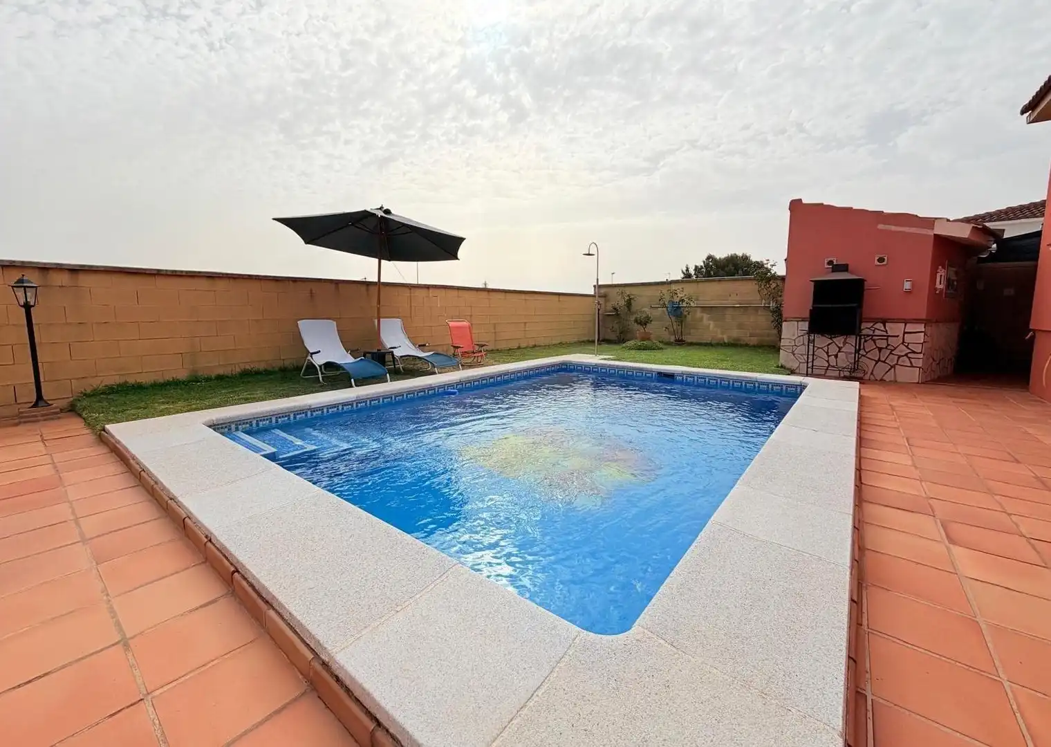 Piscina de Casa o xalet en venda en Algeciras amb Piscina