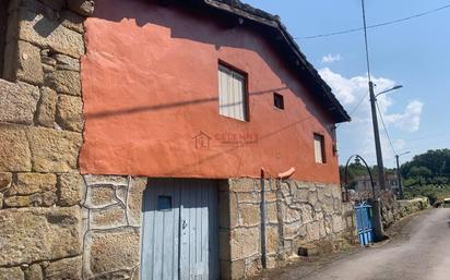 Vista exterior de Casa o xalet en venda en Taboadela amb Terrassa