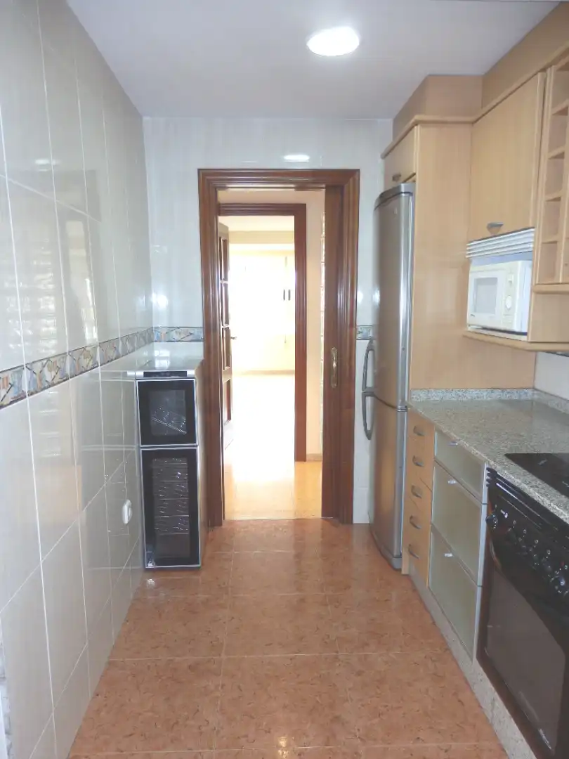 Cocina de Piso de alquiler en Valencia con Aire acondicionado, Amueblado y Horno