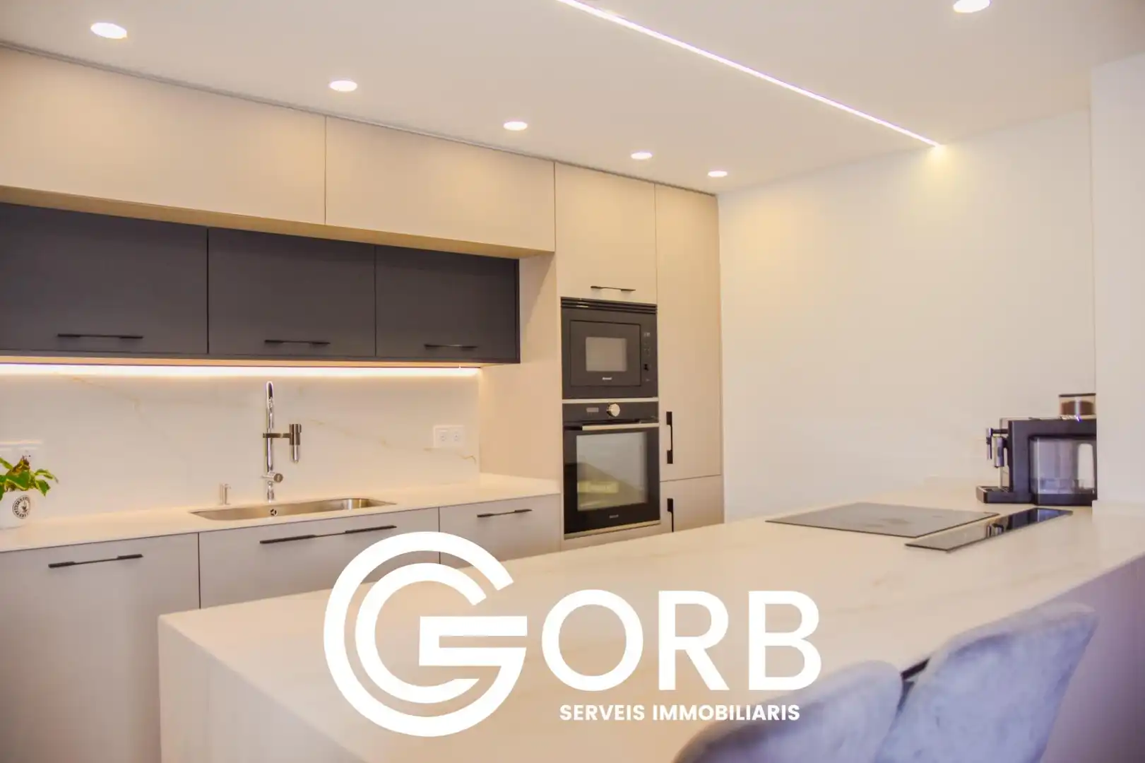 Flat with terrace for sale in Centre, imagen 10