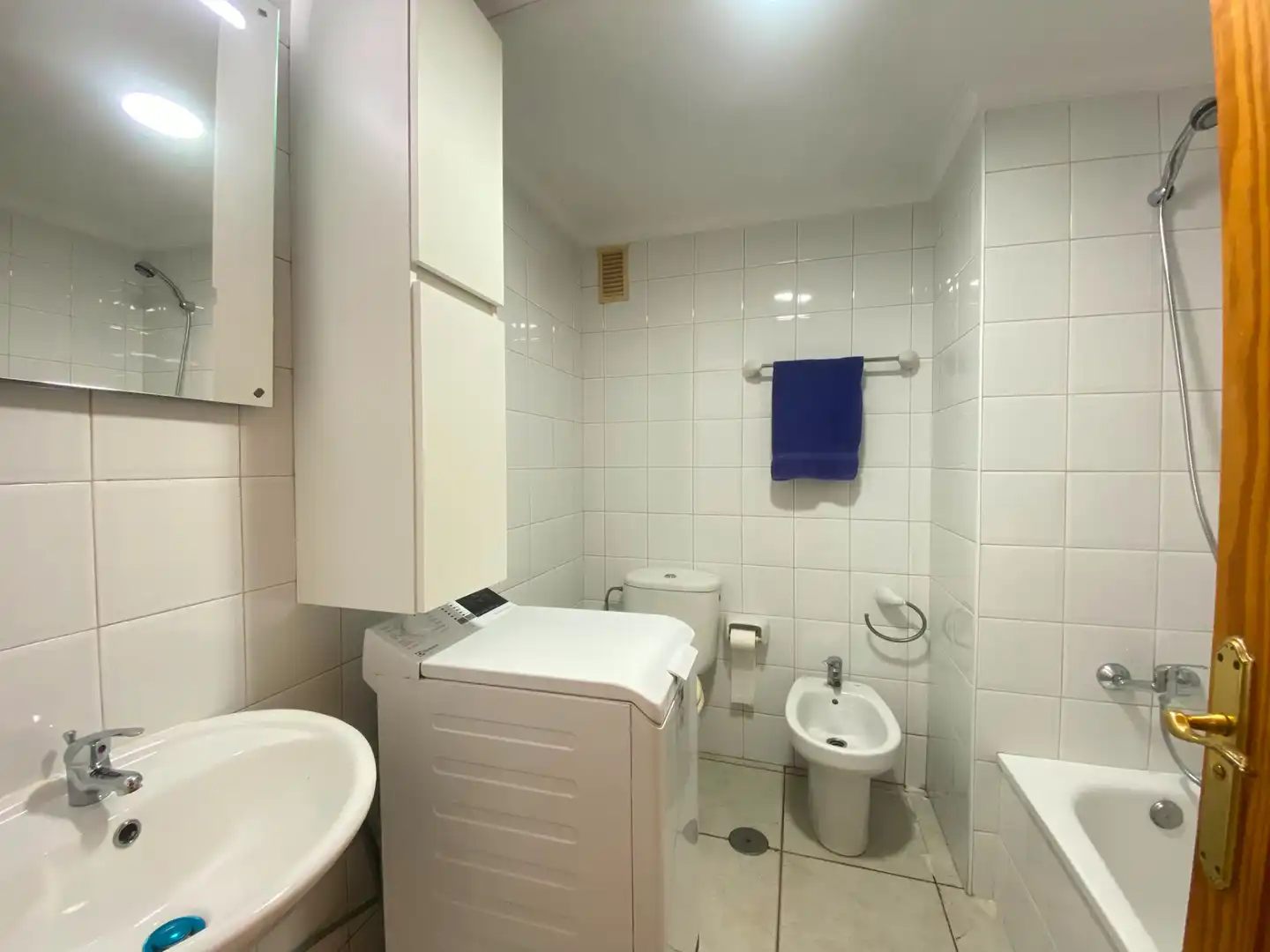 Baño de Piso de alquiler en Las Palmas de Gran Canaria con Amueblado