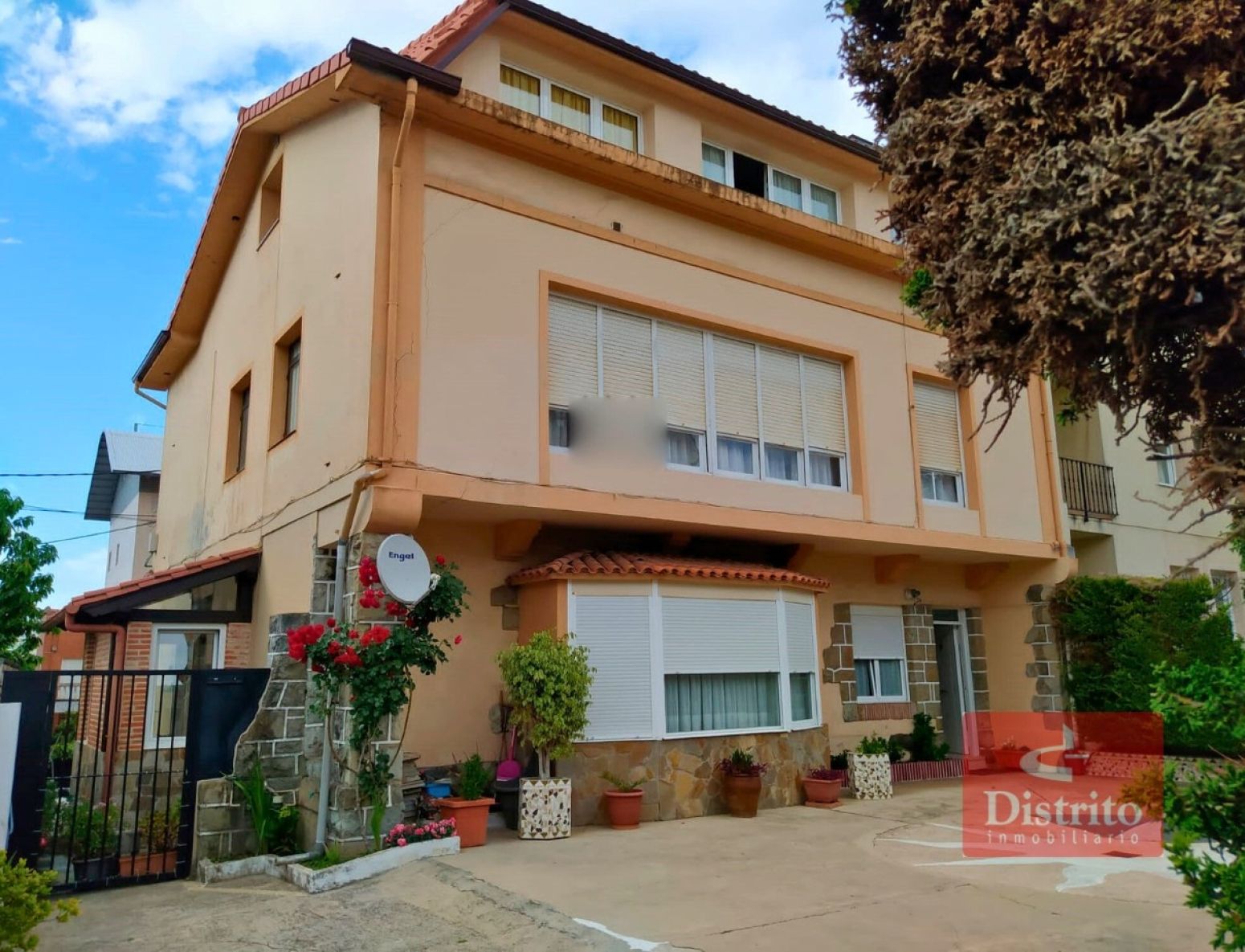 Exterior view of Single-family semi-detached for sale in Santander  with Heating and Storage room