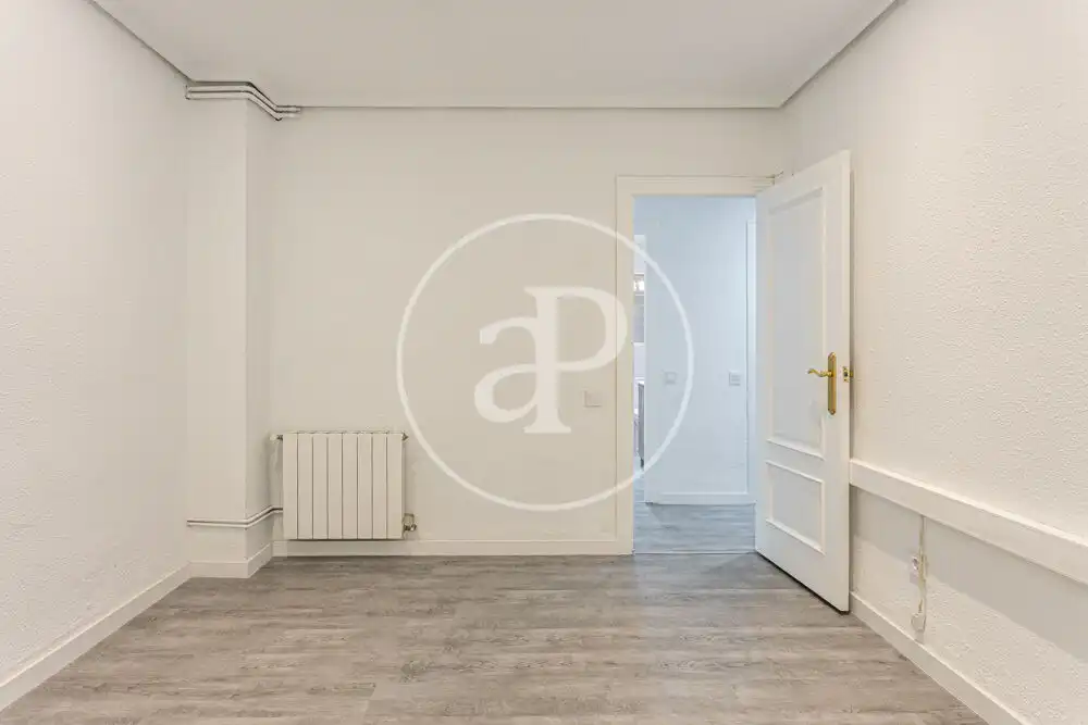 Piso de alquiler en Valencia con Aire acondicionado, Calefacción y Balcón