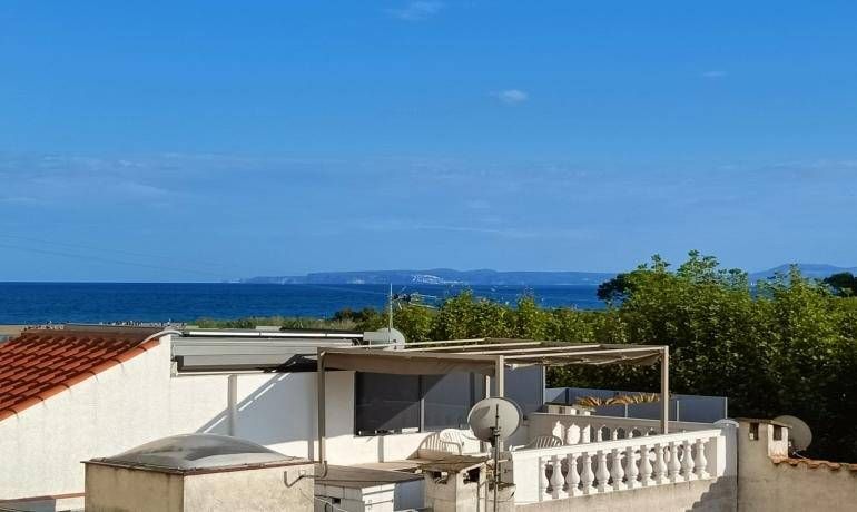 Exterior view of Flat for sale in Empuriabrava  with Air Conditioner, Heating and Terrace