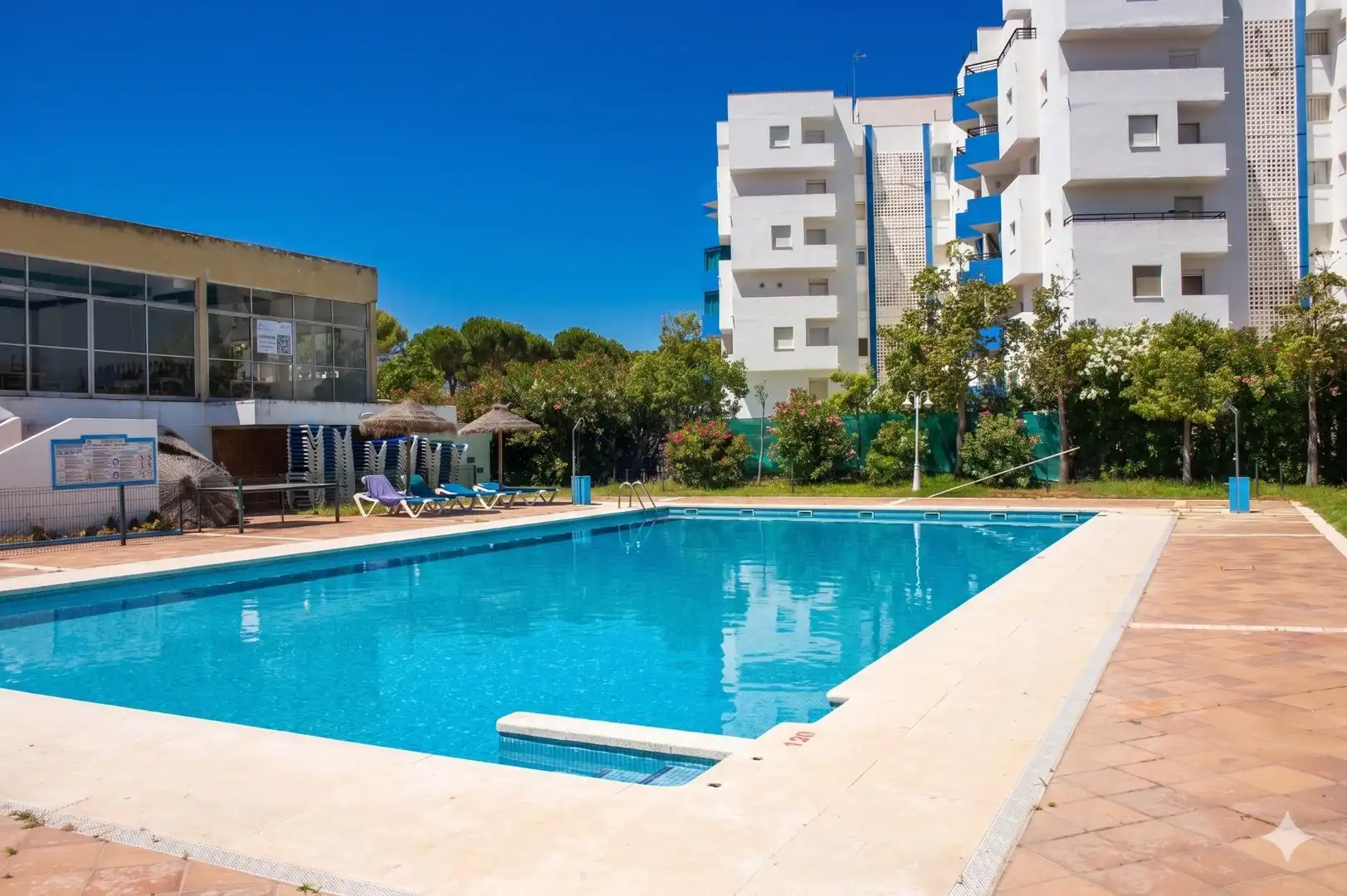 Swimming pool of Study for sale in Almonte  with Air Conditioner, Private garden and Terrace