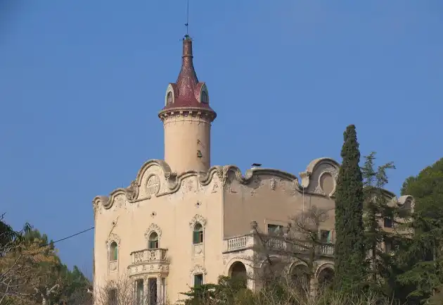 Vista exterior de Casa o xalet en venda en L'Albiol amb Jardí privat i Piscina