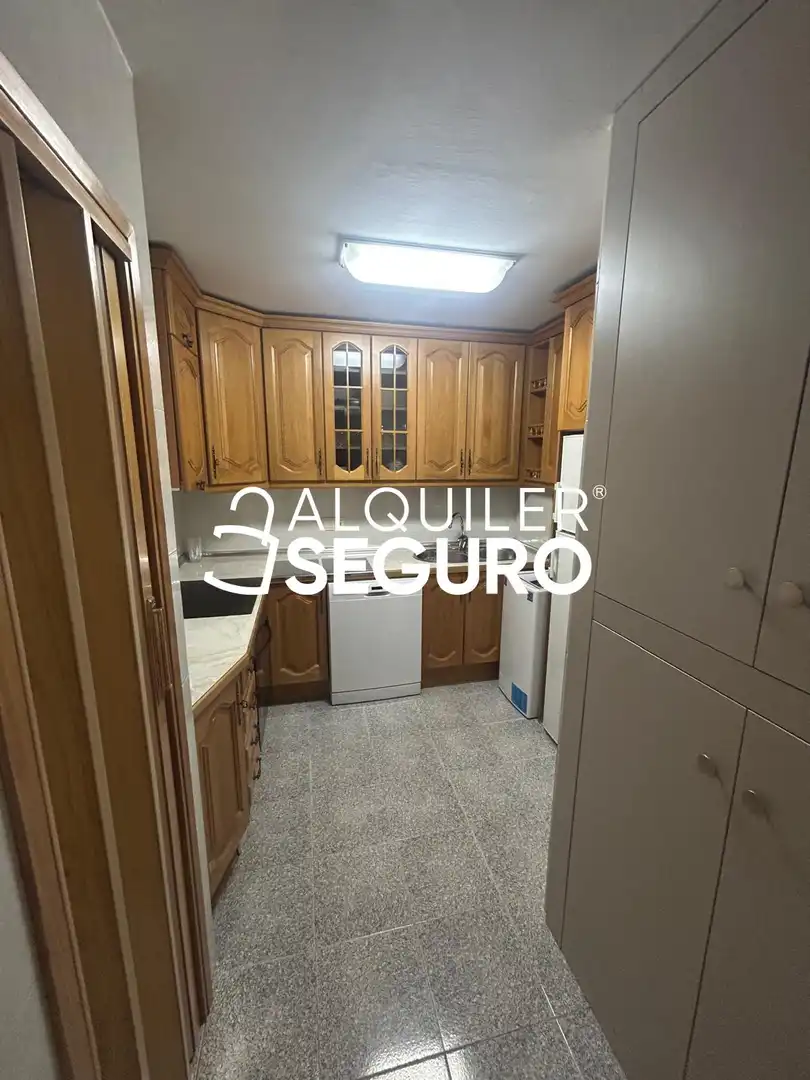 Flat with lift to rent in Arabial, imagen 7